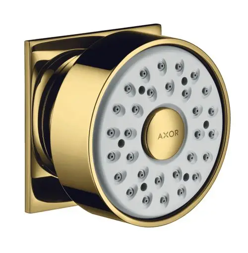 Sechseckige Seitenbrause mit mehreren Düsen in glänzend goldener Optik, hergestellt von Hansgrohe. Sie dient zur Wandmontage im Badezimmer.